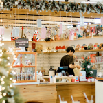 Visual Merchandising w 2026 r. – jak przygotować ekspozycję w sklepie stacjonarnym?